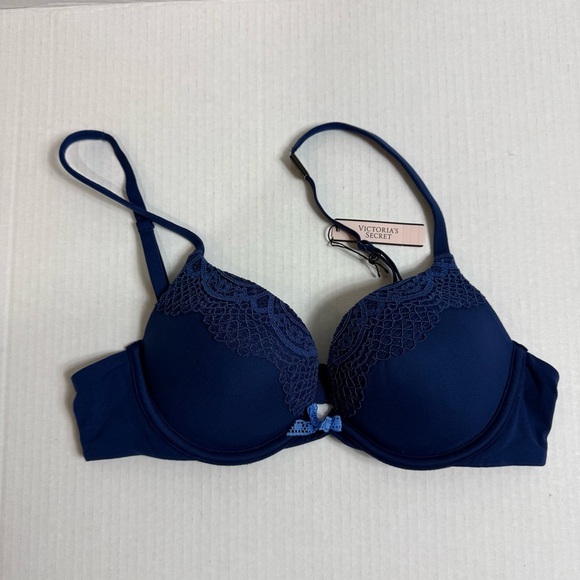 Victoria's Secret Blue Underwire Push Up Bra Intimates Size 34B - Picture 1 of 5